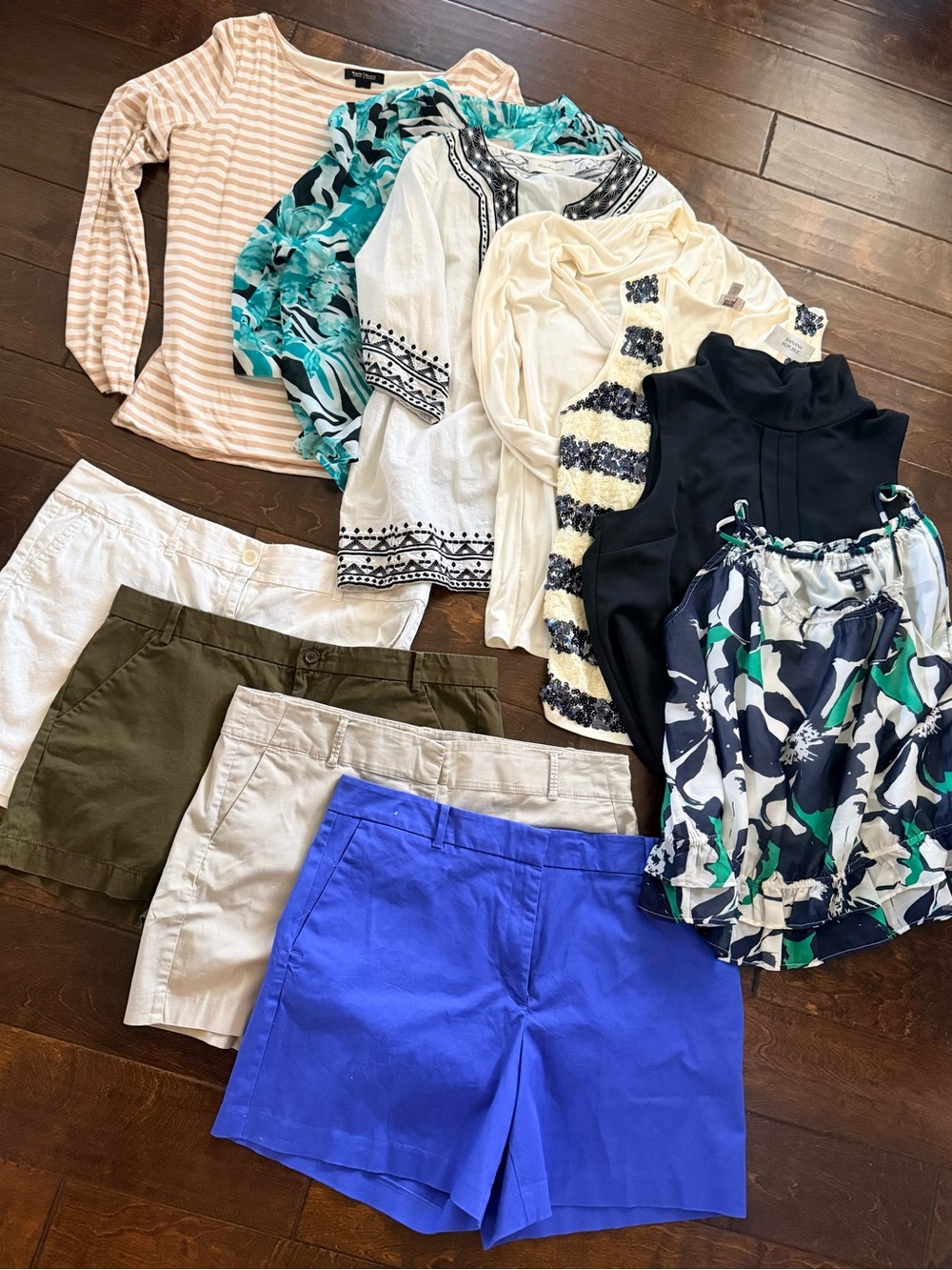 11 pieces, some NWT. Ann Taylor J. Crew Banana Republic sets! Shorts tops XL /16